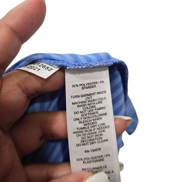 Vineyard Vines Sankaty Top Womens XS Blue Stripe Boat Neck Essential Stretch Tee - Picture 4 of 5